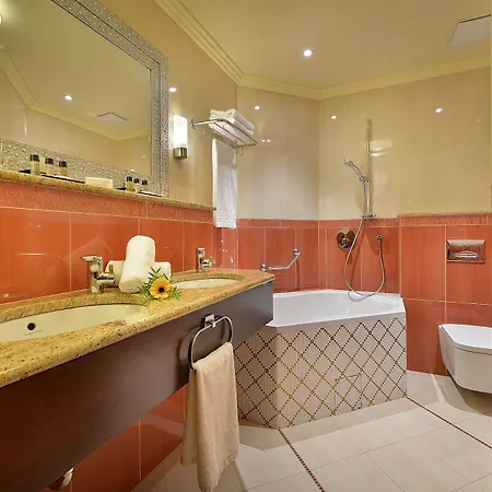 그랜드호텔 츠본 4*