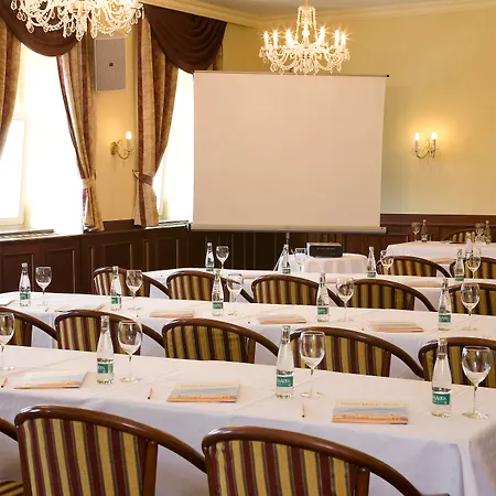 Otel Grandhotel Zvon