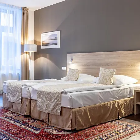 Grandhotel Zvon 4*