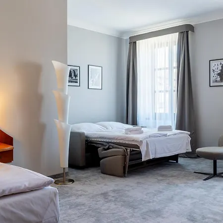 Grandhotel Zvon 4* Czeskie Budziejowice