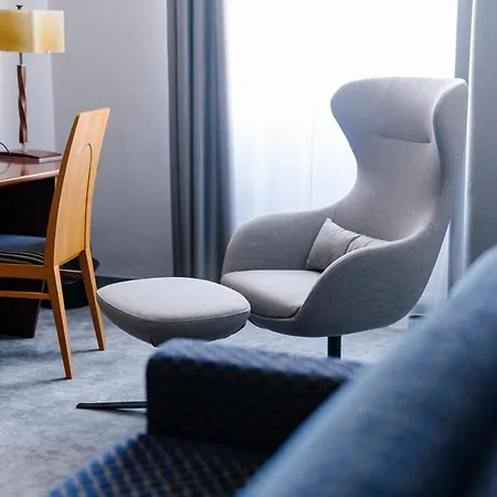 Grandhotel Zvon Otel Ceske Budejovice