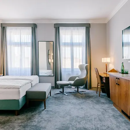 Grandhotel Zvon 4*